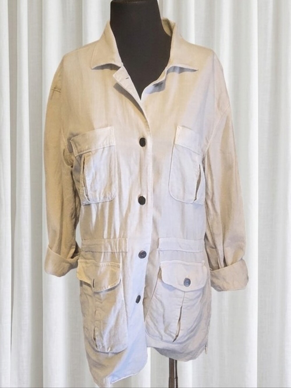 Faherty Larkspur utility jacket featuring a breezy linen-cotton blend